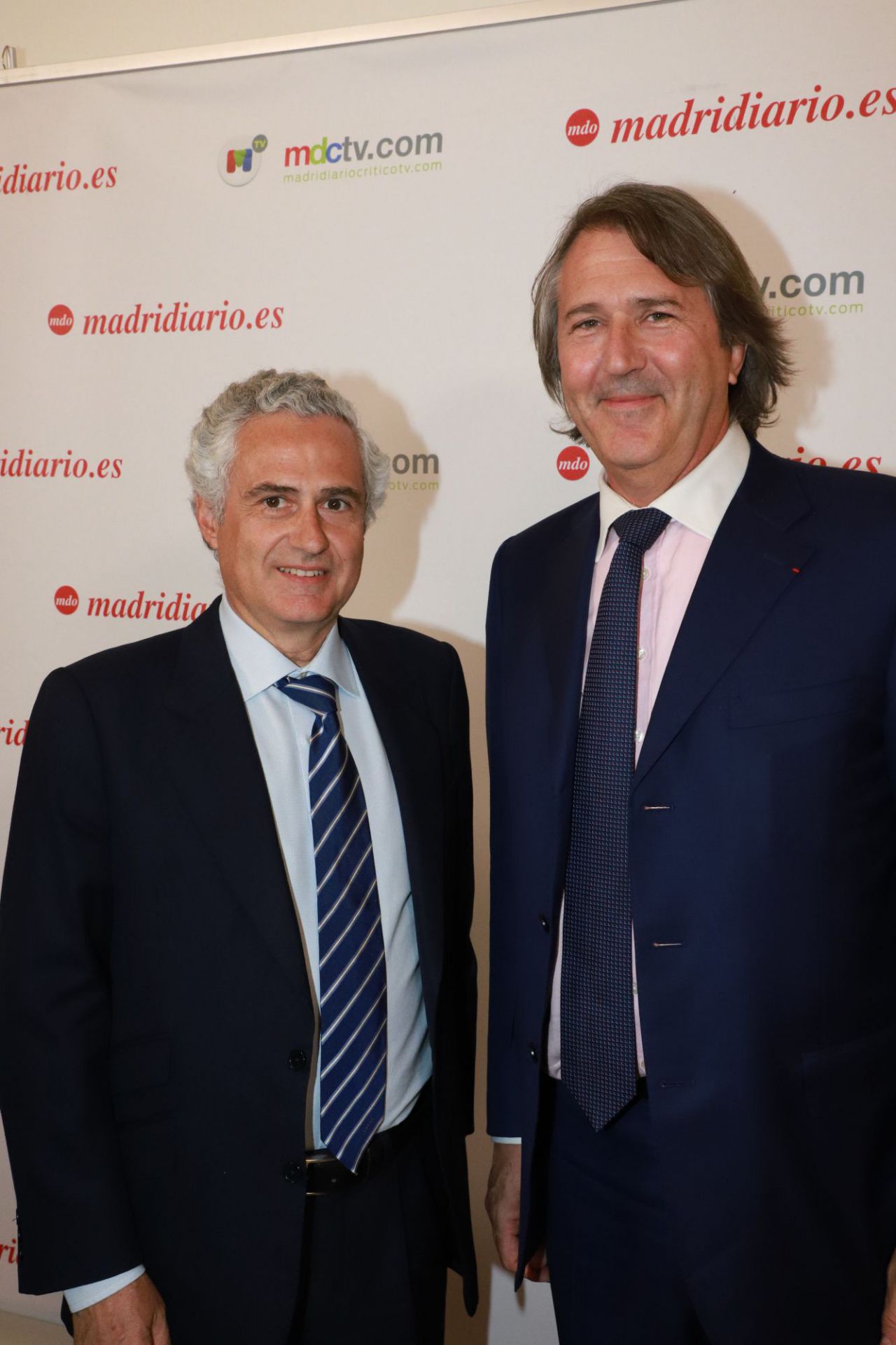 El tejido empresarial madrileño y nacional estuvo también representado por el presidente de Sulo, Michel Kempinski (izquierda), y Juan Carriedo, director de Explotación de la empresa, patrocinadora de la gala. 