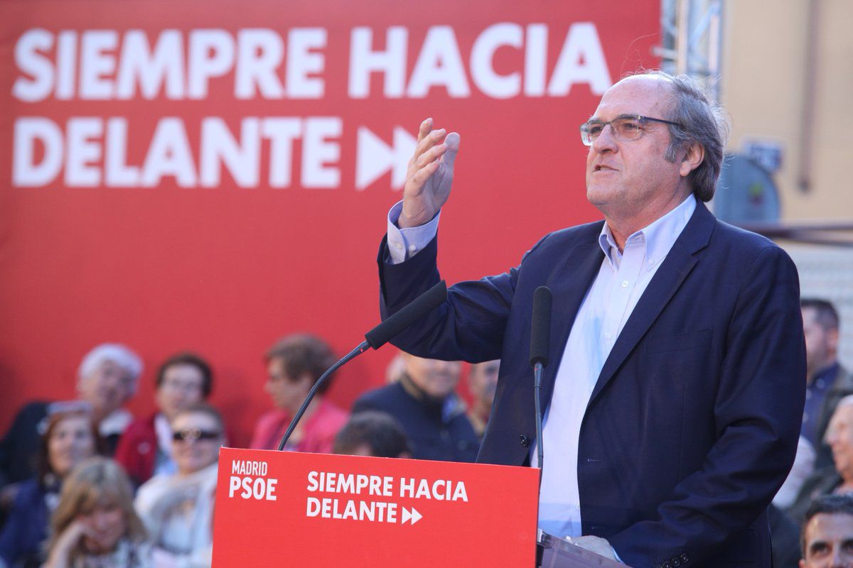 Ángel Gabilondo, durante su intervención en Vicálvaro.