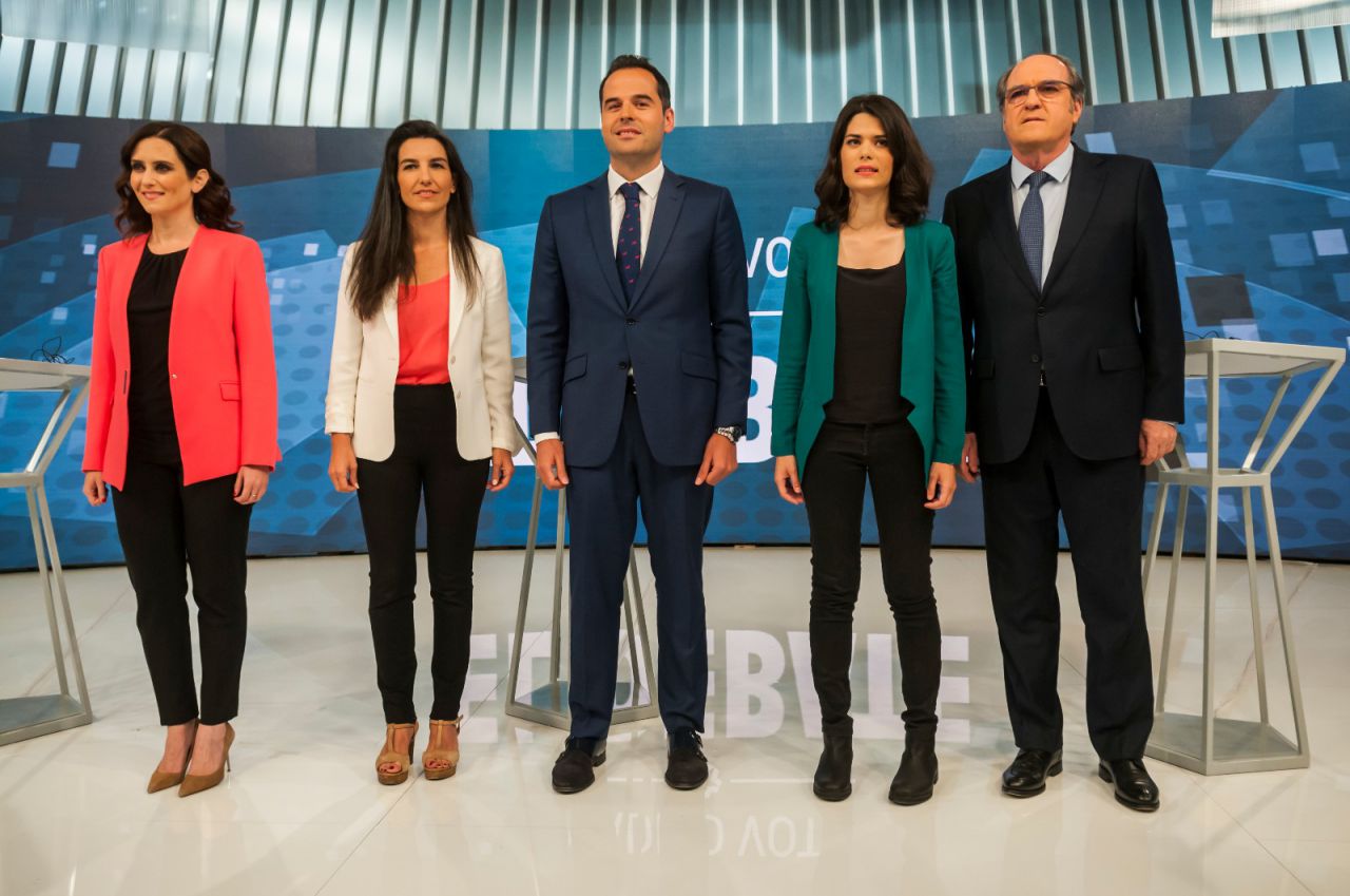 Los cinco candidatos a la presidencia de la Comunidad que participan en el debate. La gran ausencia: la de Íñigo Errejón. 