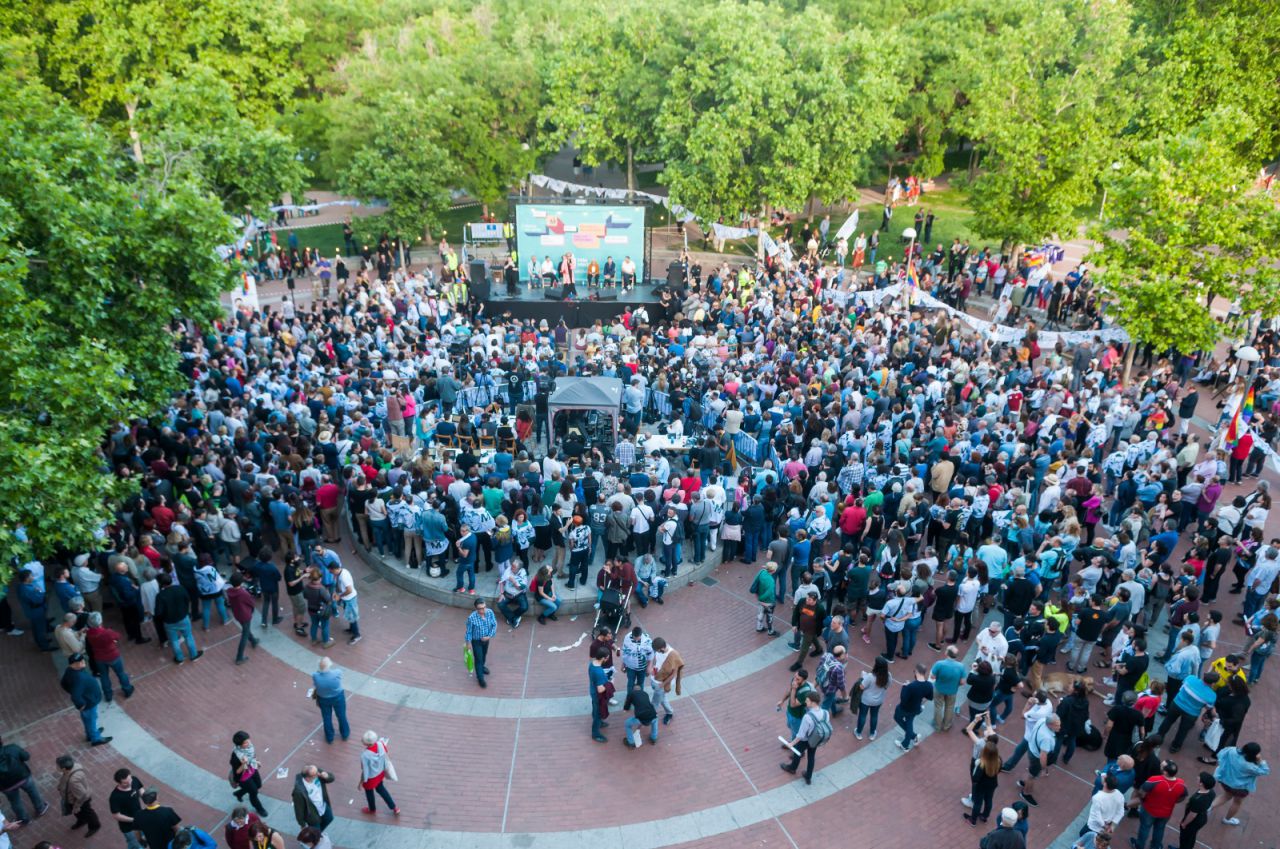 El acto ha congregado a un buen número de simpatizantes en la Plaza Roja de Vallecas.