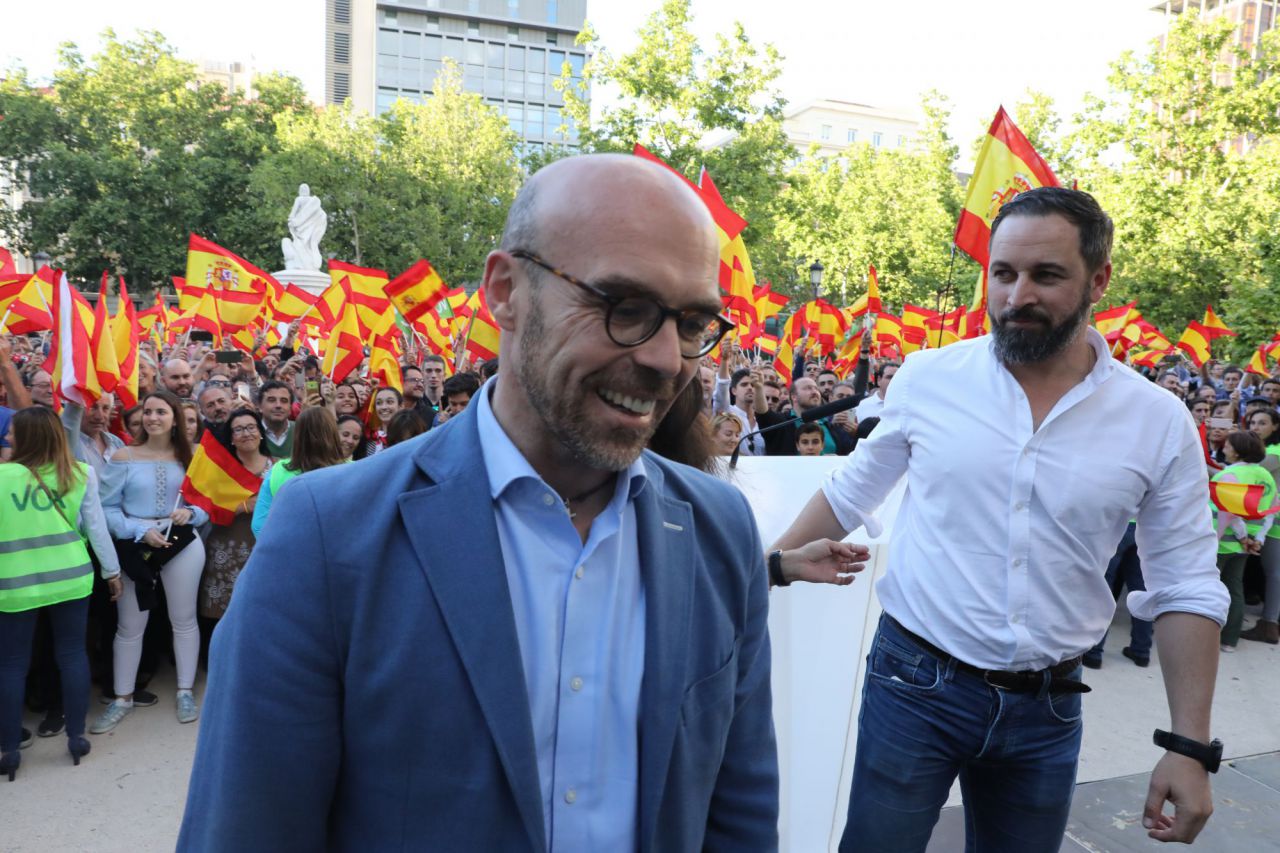 Por su parte, el candidato al Parlamento Europeo, Jorge Buxadé, ha insistido en su proyecto de defensa de la soberanía de las naciones en la Eurocámara. 