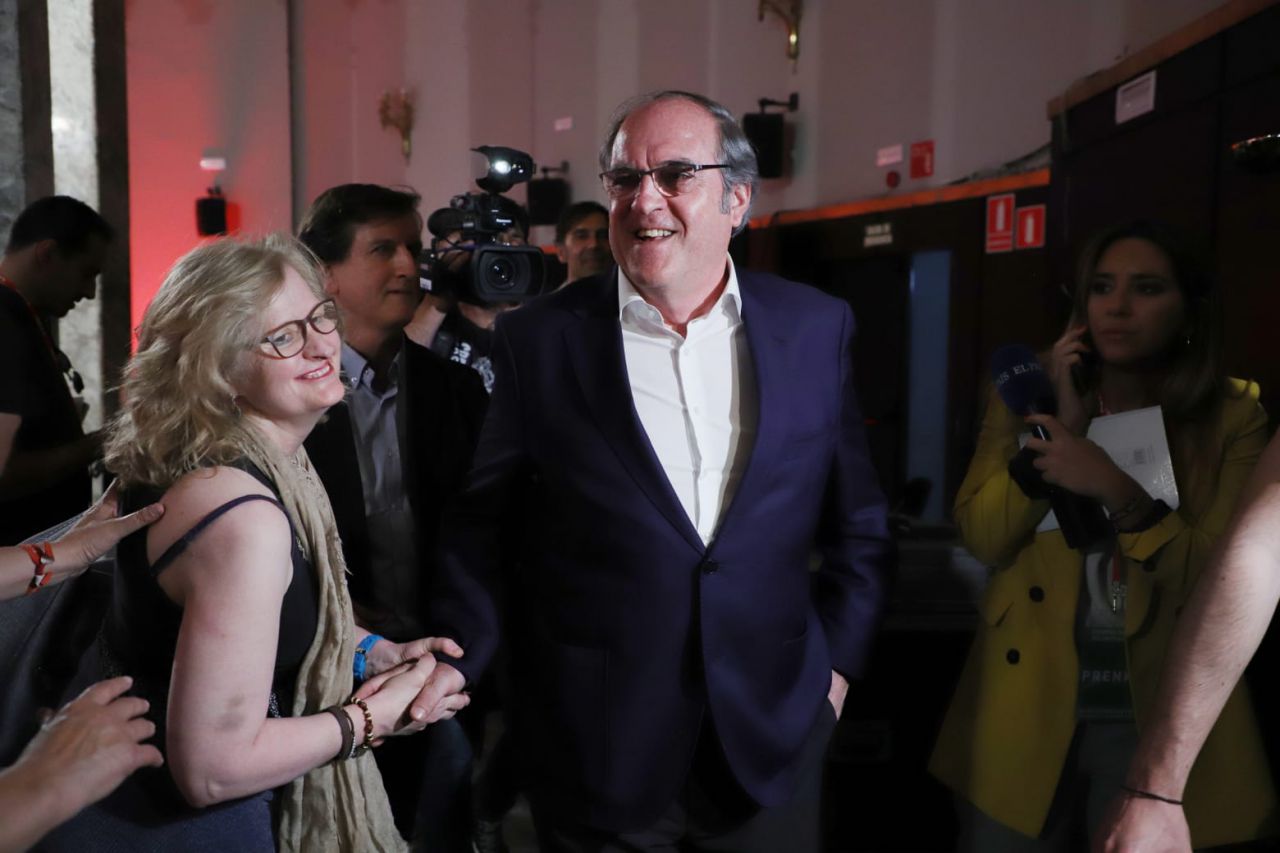 El candidato del PSOE a la Comunidad de Madrid, Ángel Gabilondo, se deja ver ante los medios.