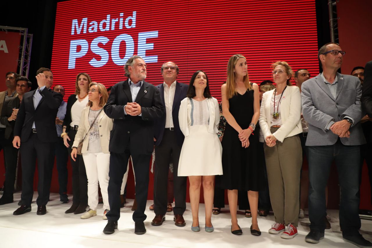 Pepu Hernández, Ángel Gabilondo y el resto del equipo comparecen tras conocerse los resultados.