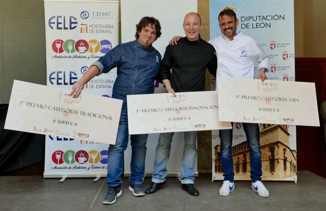 Enrique Gonzalo, Óscar Salazar y Francisco Javier Navarro
