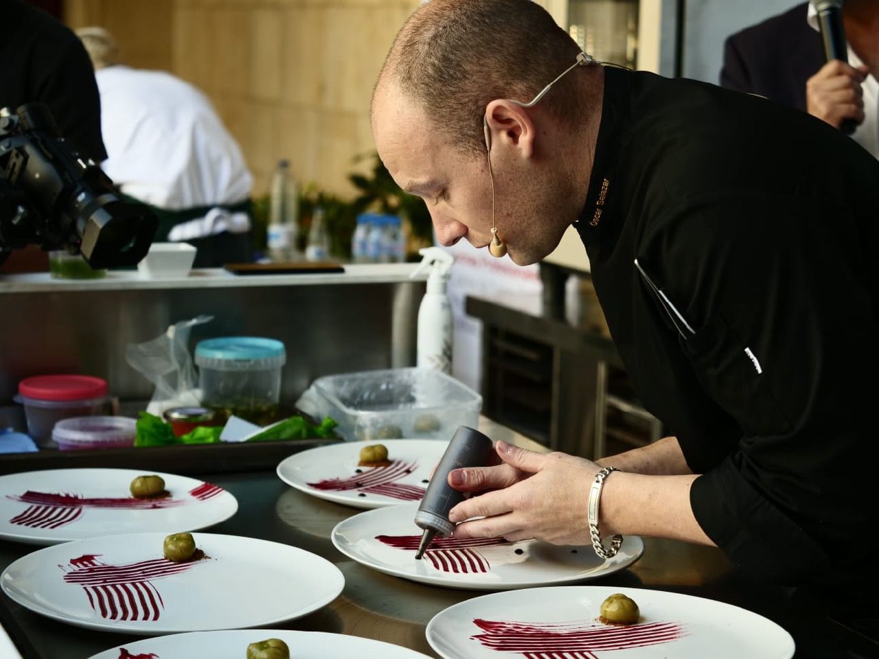 El chef Óscar Salazar