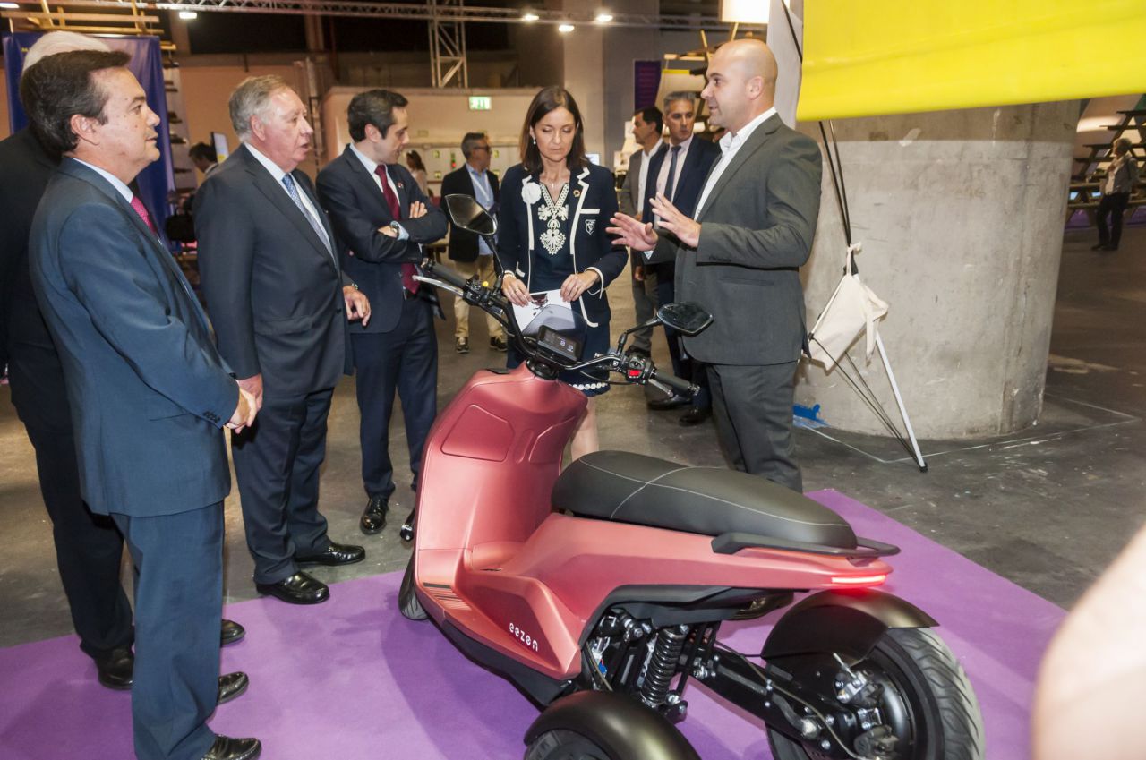 La Ministra Reyes Maroto inaugura en Ifema la feria 'Mañana'.