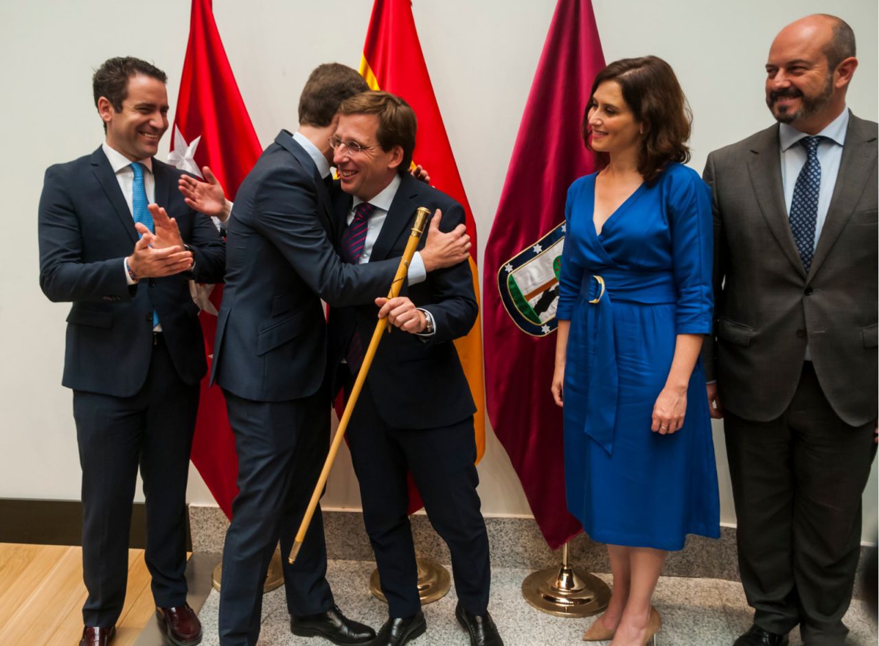José Luis Martínez-Almeida junto a Teodoro García Egea, Pablo Casado, Isabel Díaz Ayuso y Pedro Rollán