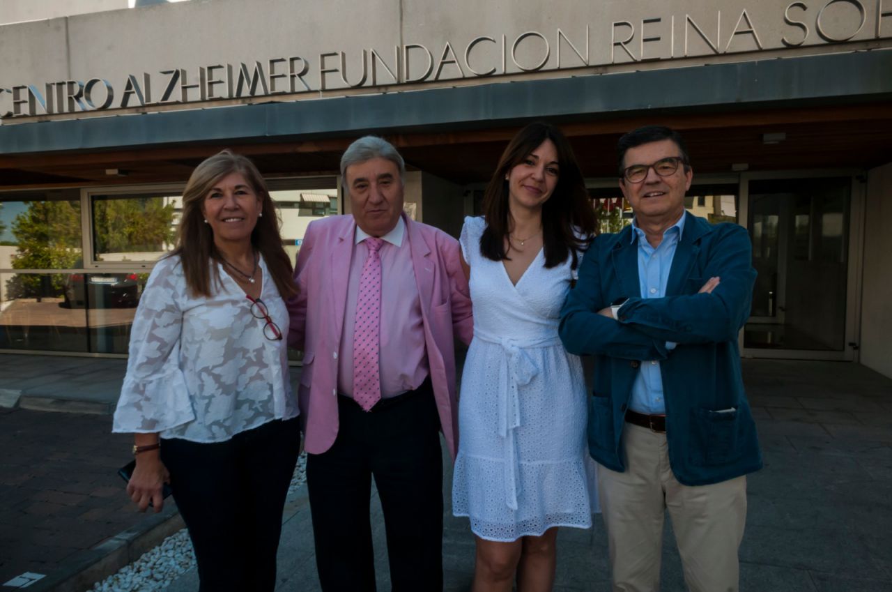 Ana Lancho, gerente del Hospital de día Lajman; el humorista Tony Antonio; la directora del Centro de Alzhéimer Fundación Reina Sofía, Cristina Rodríguez; y el director de Comunicación de Clece, José Andrés Elízaga.