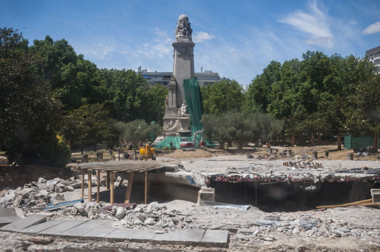 La paralización afectaba a todo movimiento de tierras que fuera a llevarse a cabo en la plaza.