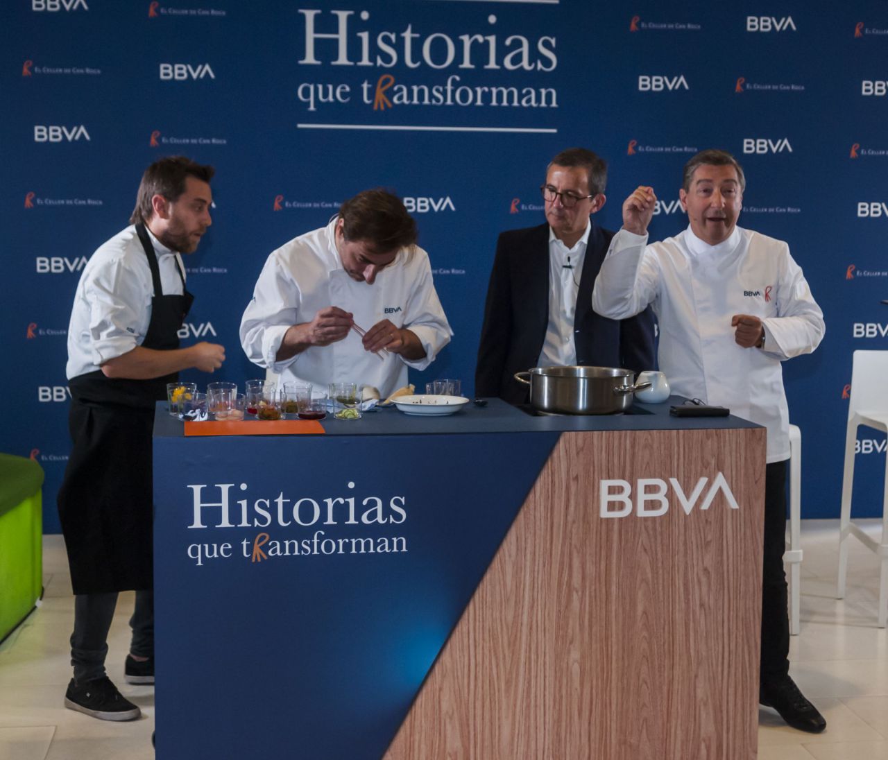 Los Hermanos Jordi y Joan Roca han presentado el programa de becas en colaboración con BBVA en Madrid. 