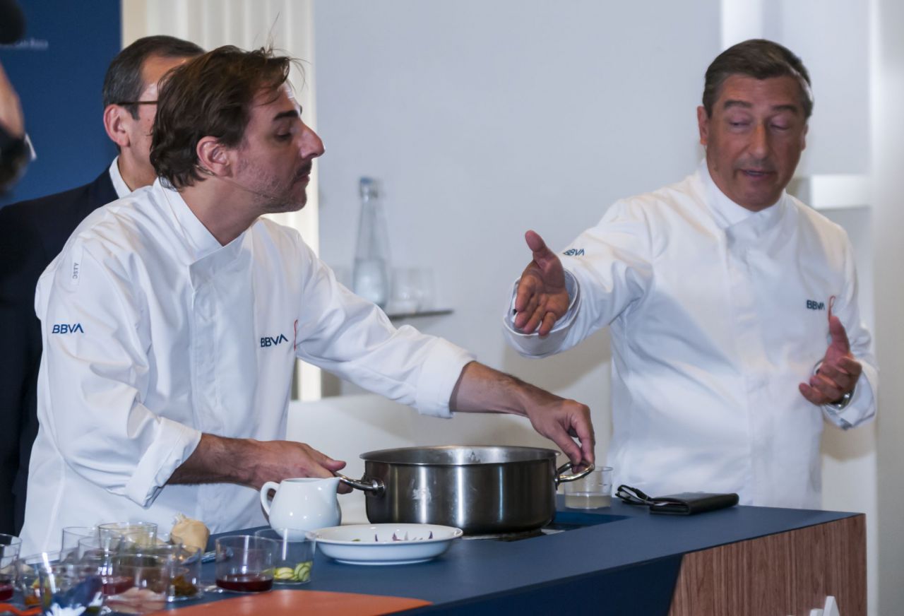 Jordi Roca ha elaborado un plato en directo. 