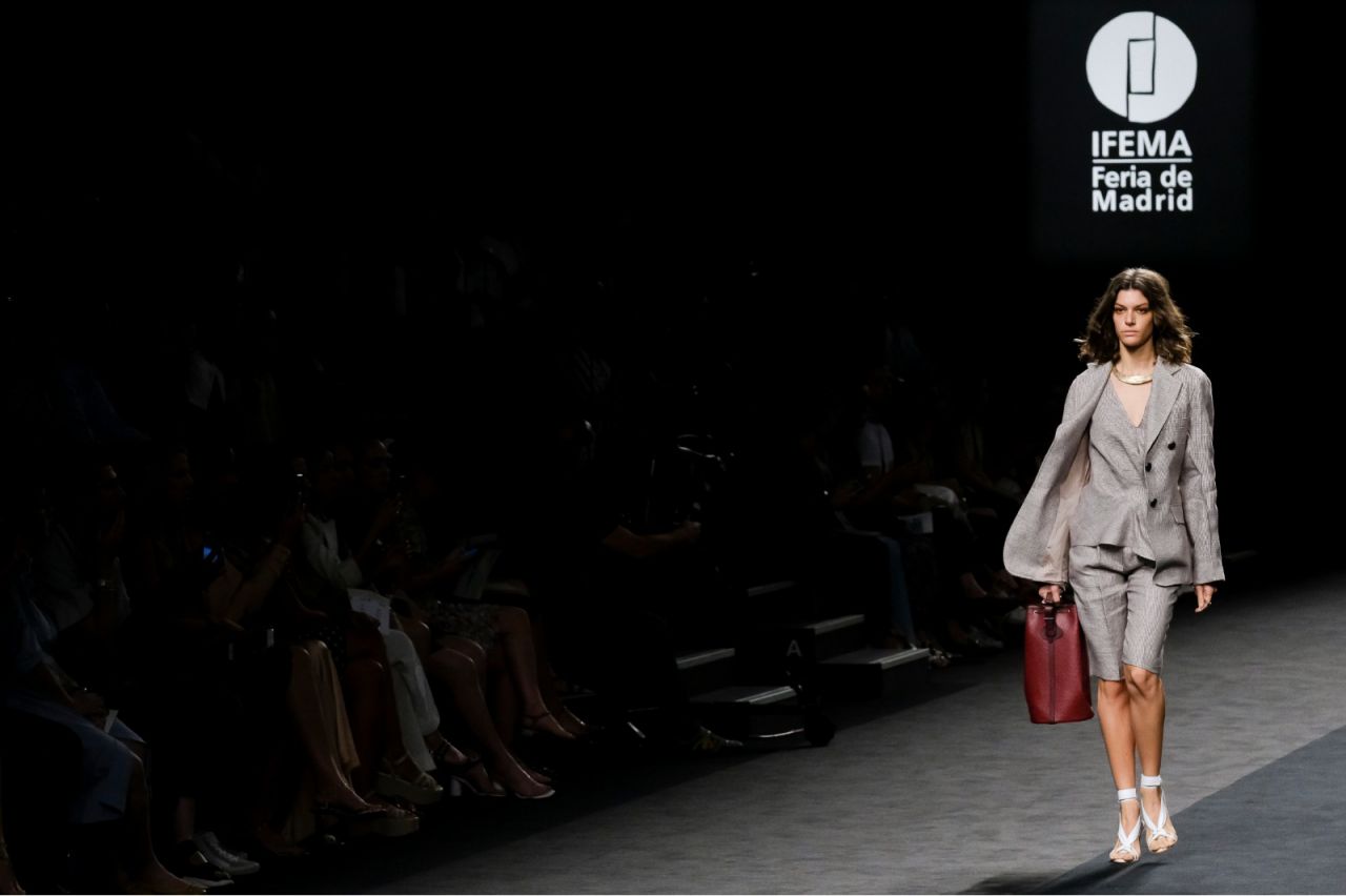 Una colección que busca los colores tranquilos y los materiales de lujo