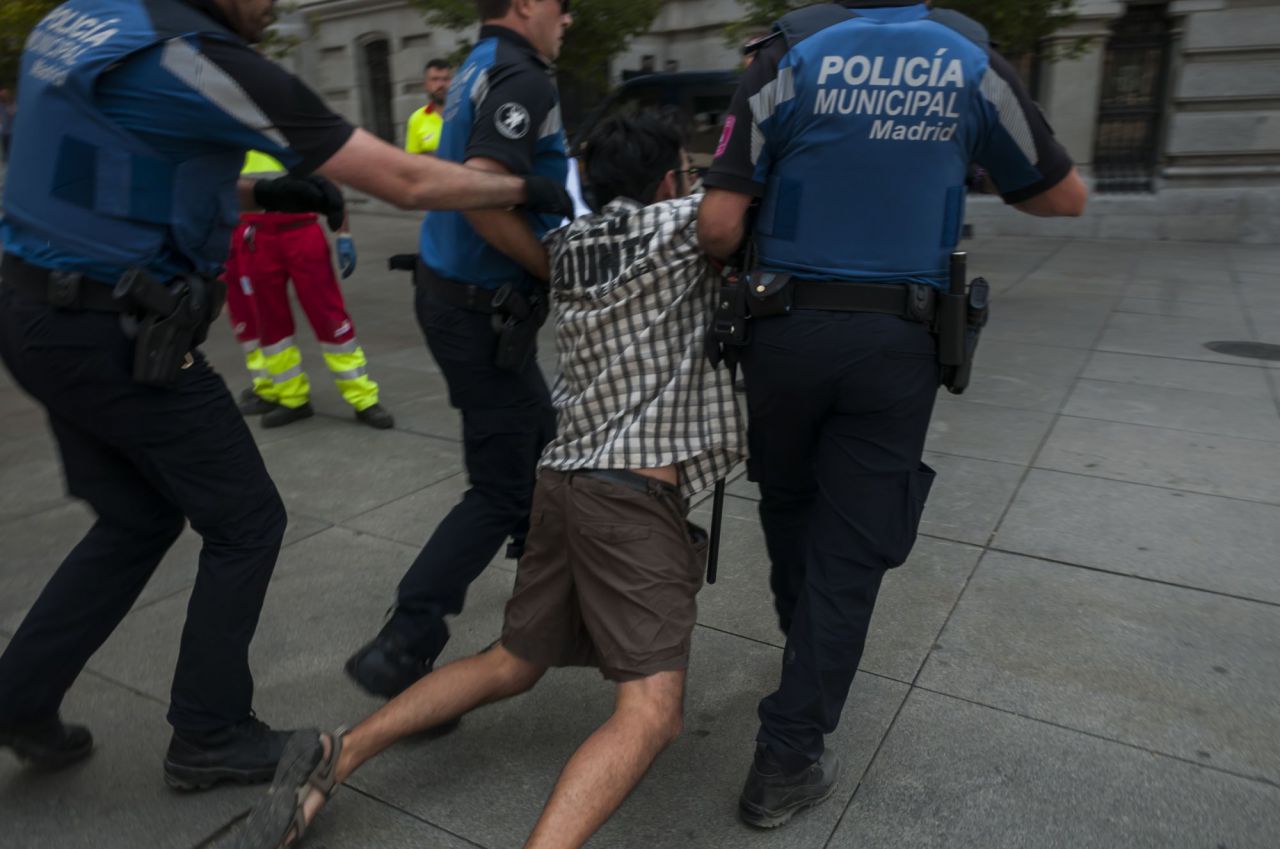 La detención de Miguel ha sido el momento de mayor tensión de la protesta.