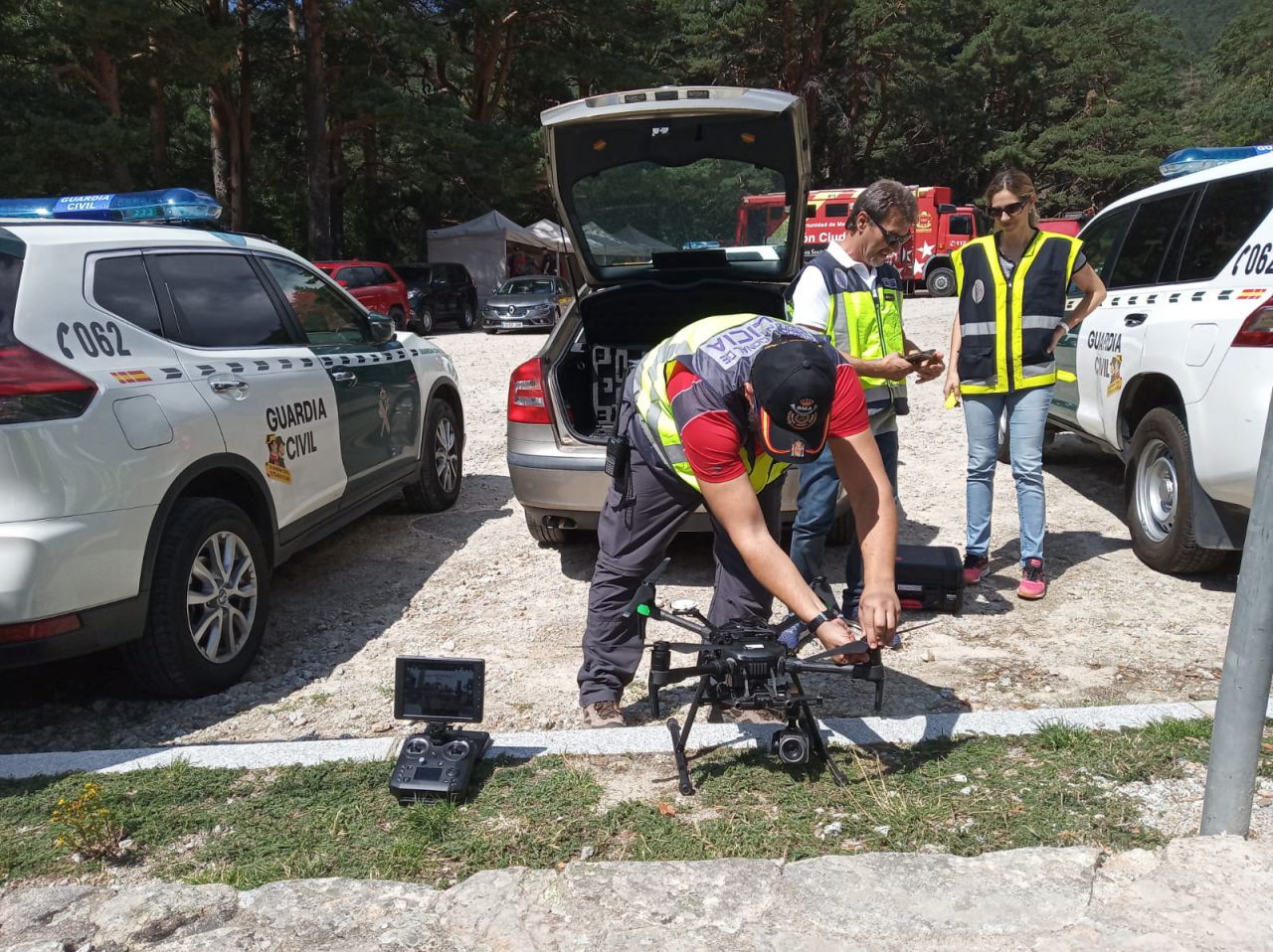 La Guardia Civil utiliza drones para la búsqueda de la medallista Blanca Fernández Ochoa, desaparecida desde el 23 de agosto.