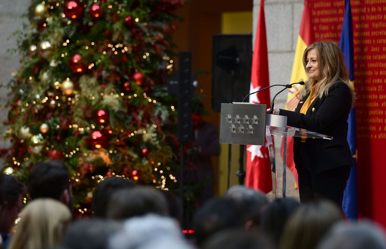 Isabel Díaz Ayuso realiza su discurso como presidenta de la Comunidad de Madrid