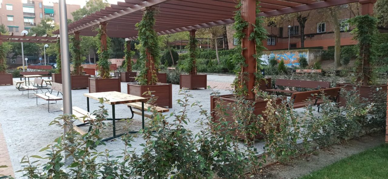 La nueva imagen del parque Antonio Machado, situado en Valdezarza.