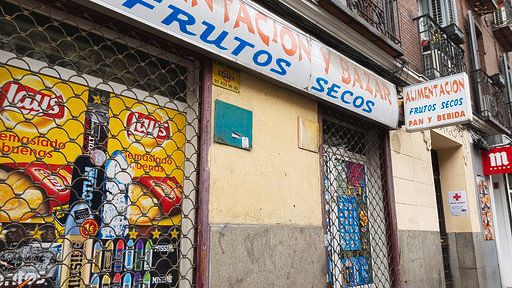 Establecimientos chinos en Madrid cerrados por Coronavirus