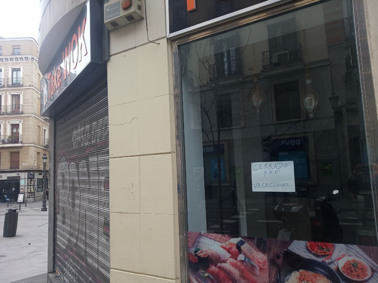 Establecimientos chinos en Madrid cerrados por Coronavirus