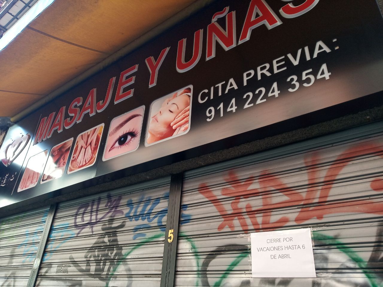 Establecimientos chinos en Madrid cerrados por Coronavirus