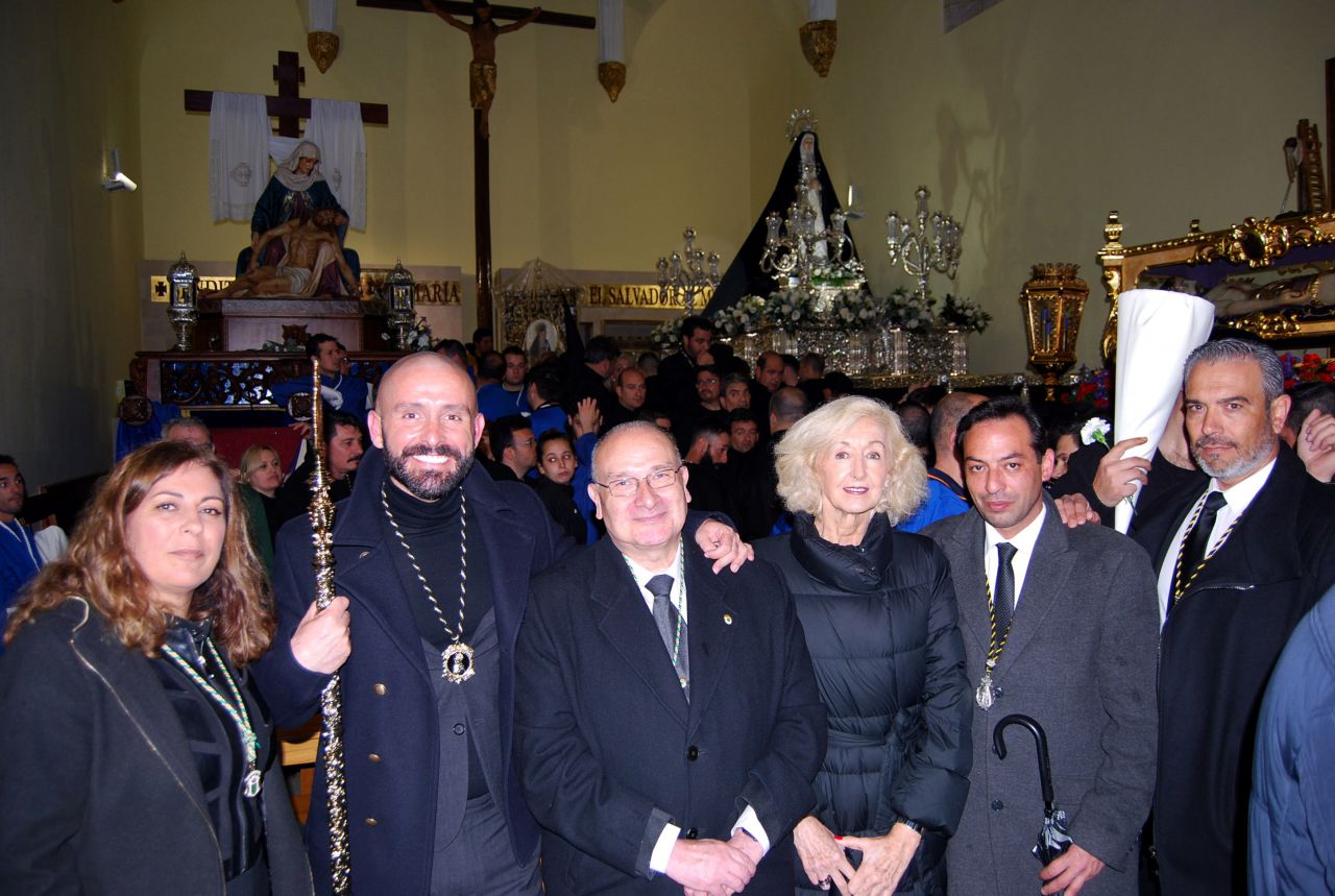 El consejero de Cultura, Jaime de los Santos, acudió el Viernes Santo a Parla, donde anunció el próximo nombramiento de su Semana Santa como Fiesta de Interés Turístico Regional. 