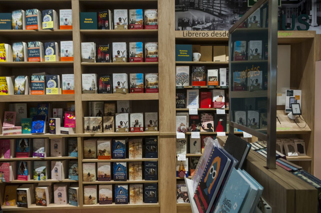apertura, escritores