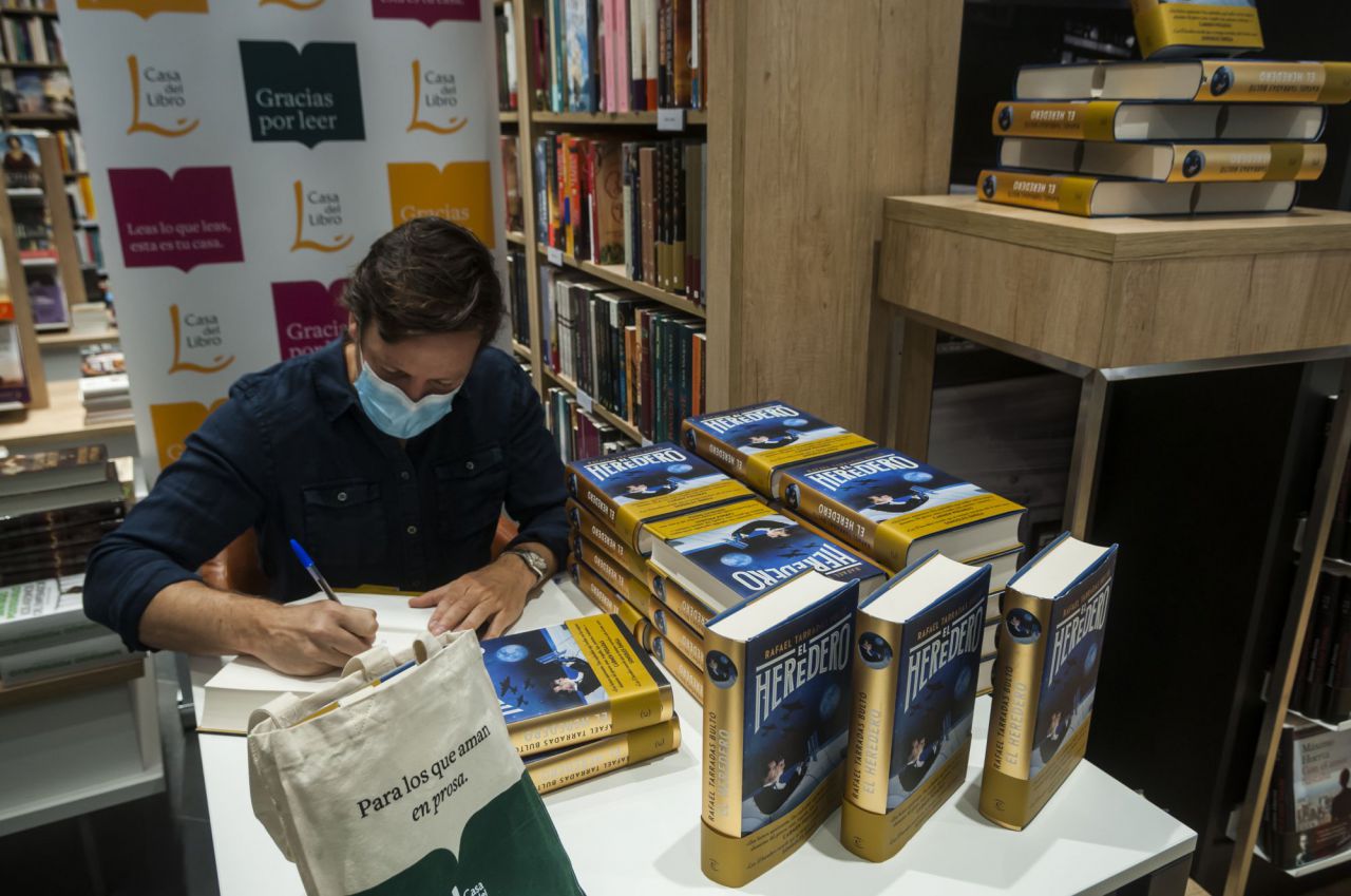 apertura, escritores