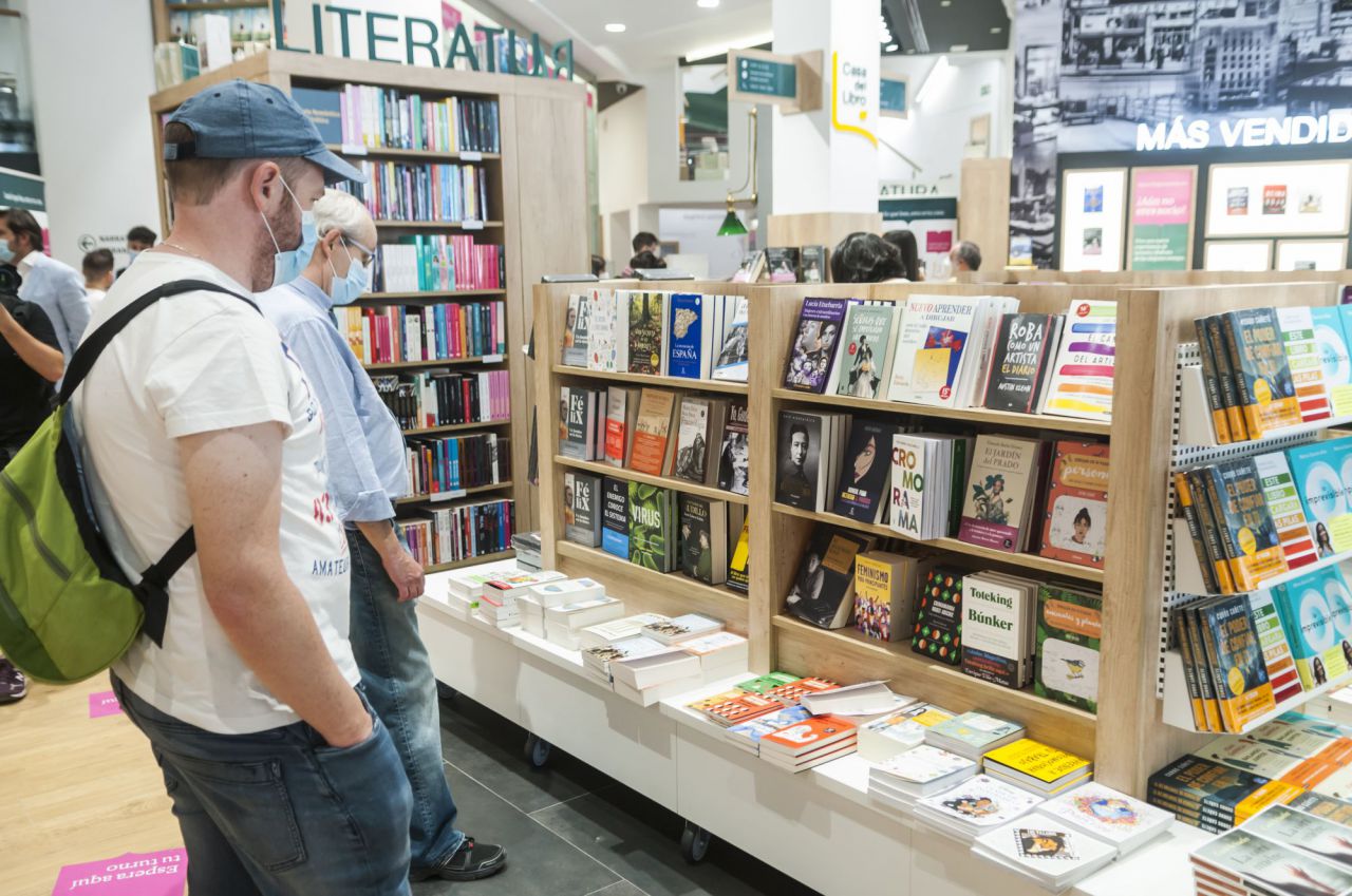 apertura, escritores