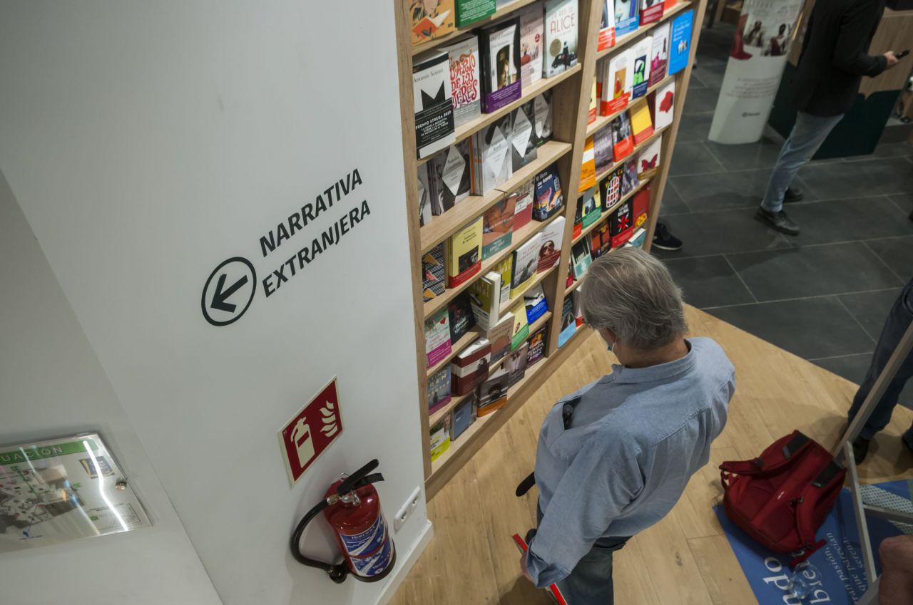 apertura, escritores