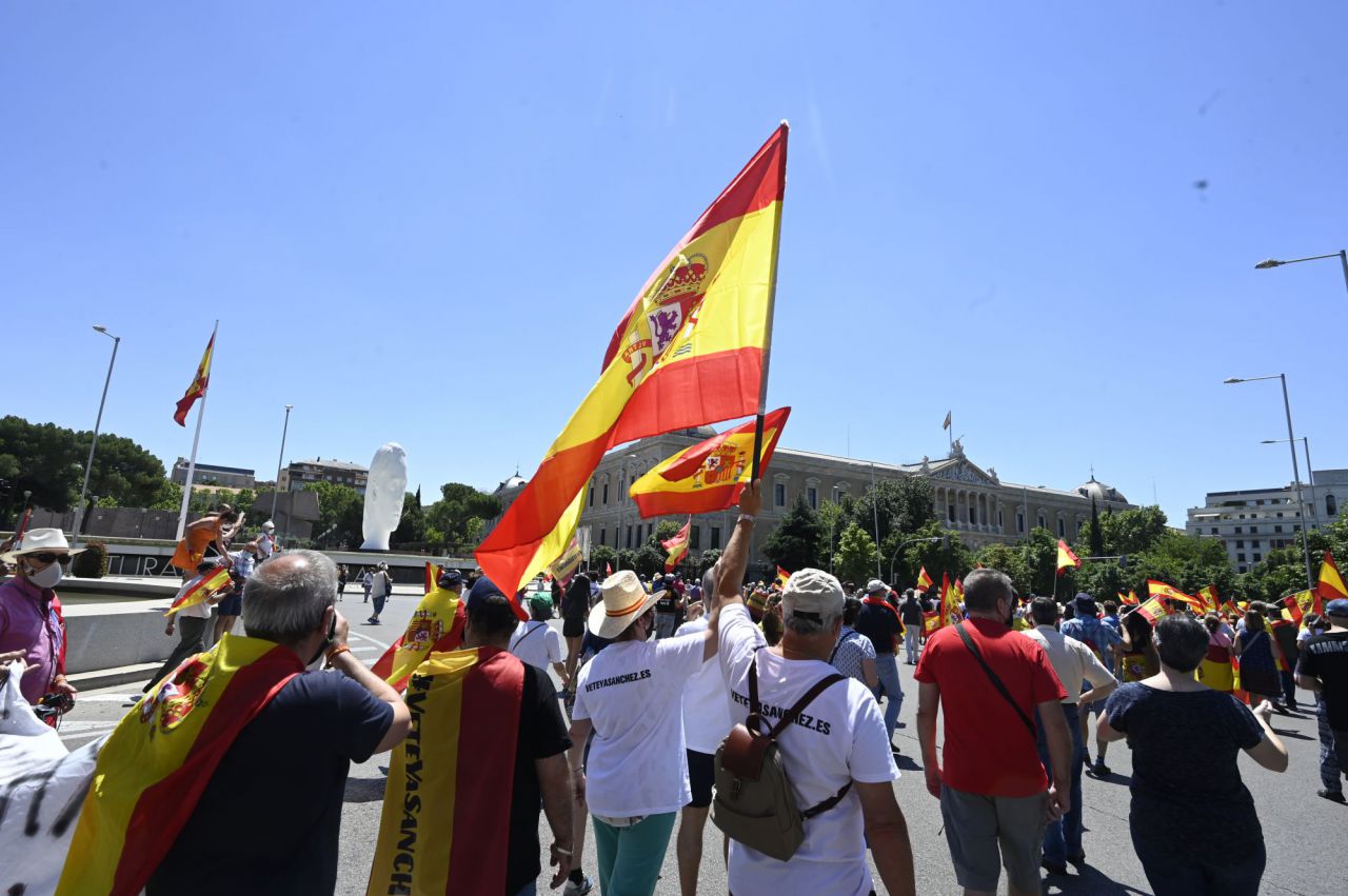 Sanchez dimisión,manifestacion
