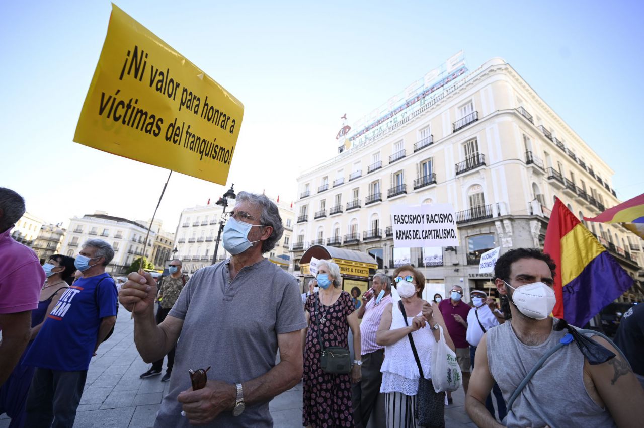 No olvido,crimenes franquistas,