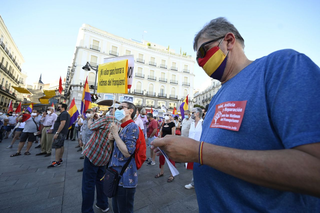 No olvido,crimenes franquistas,