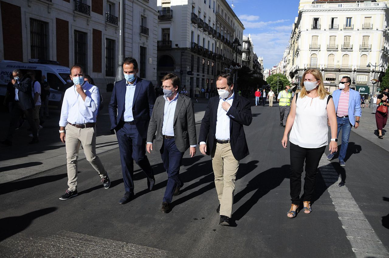 El Alcalde de Madrid, José Luis Martínez-Almeida, inaugura la peatonalización de la Puerta del Sol
