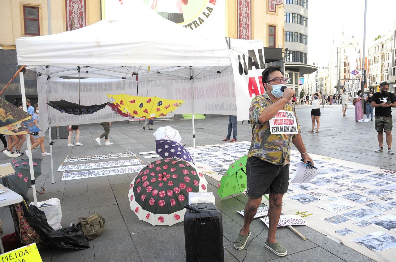 Los trabajadores del Rastro de Cascorro protestan en la Plaza de Callao 