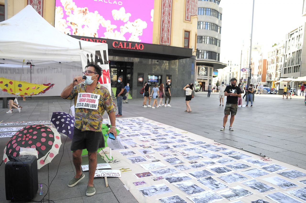 Los trabajadores del Rastro de Cascorro protestan en la Plaza de Callao 