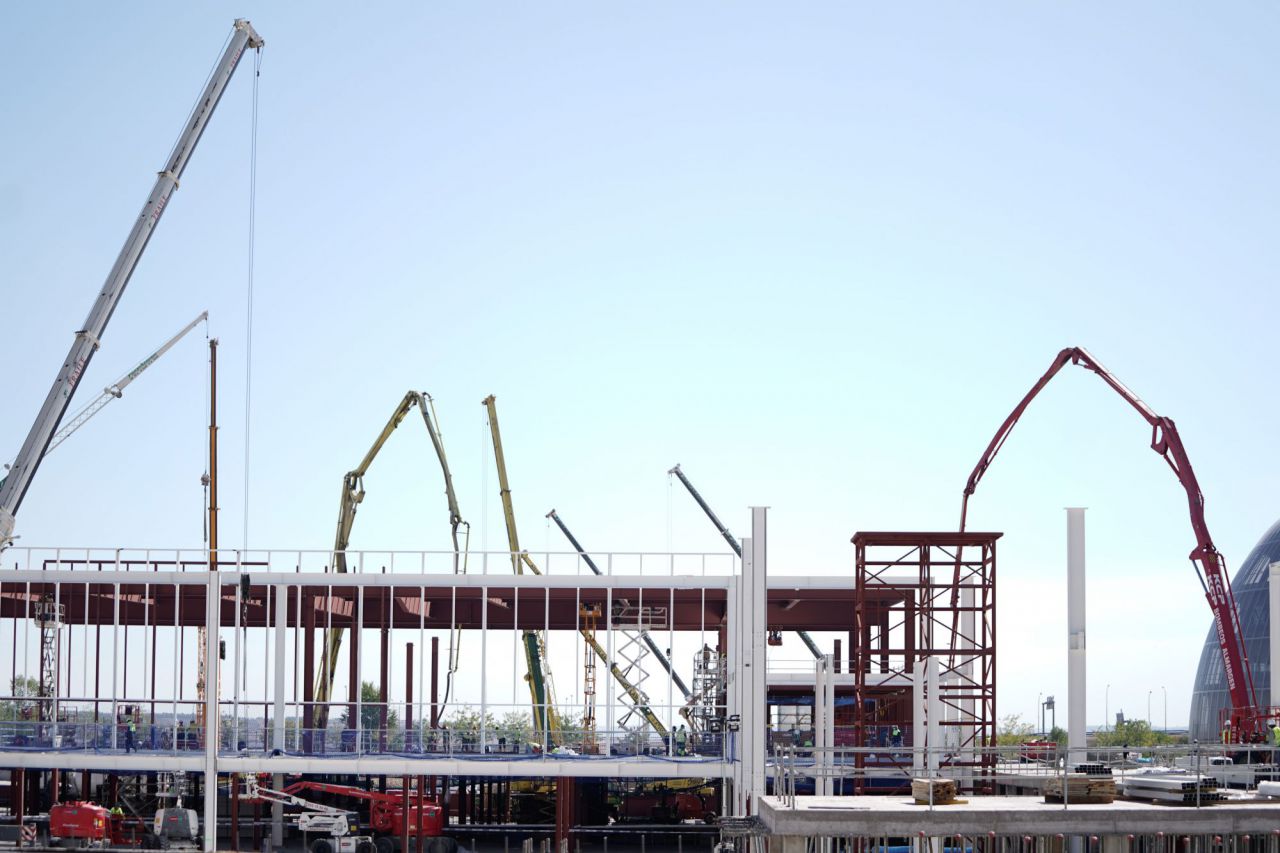 Obras del nuevo hospital de emergencias Isabel Zendal. 