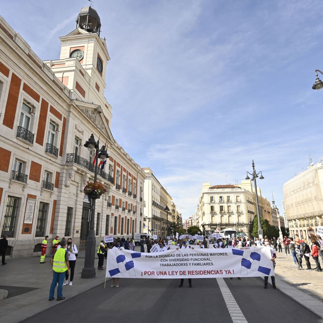 Residencias,familiares,protestas