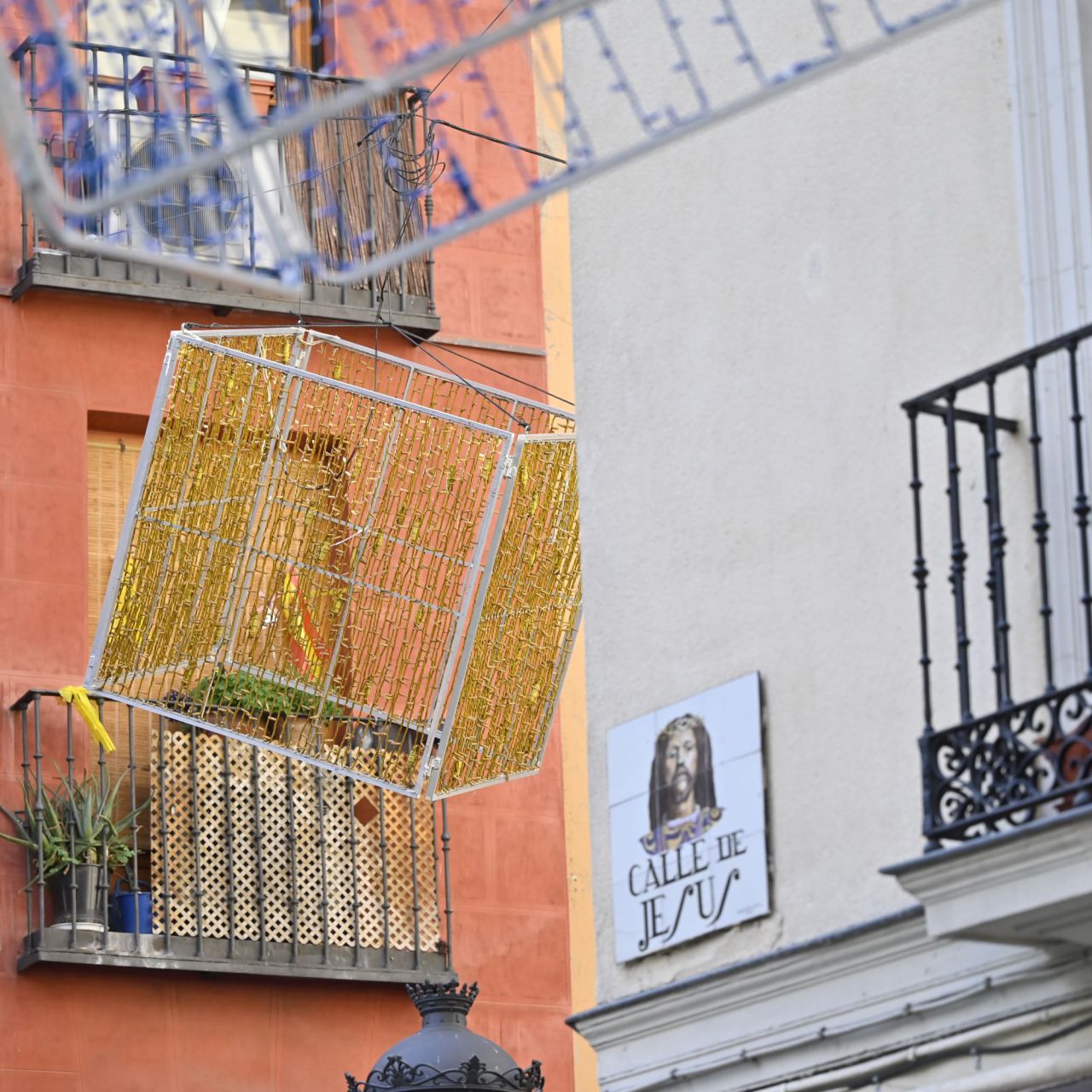 primeras luces,Navidad,instaladas