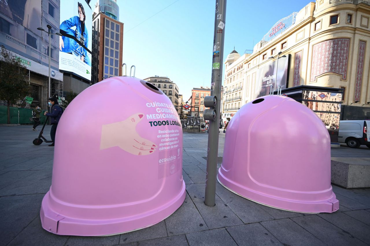 Iglús de la campaña en Callao.