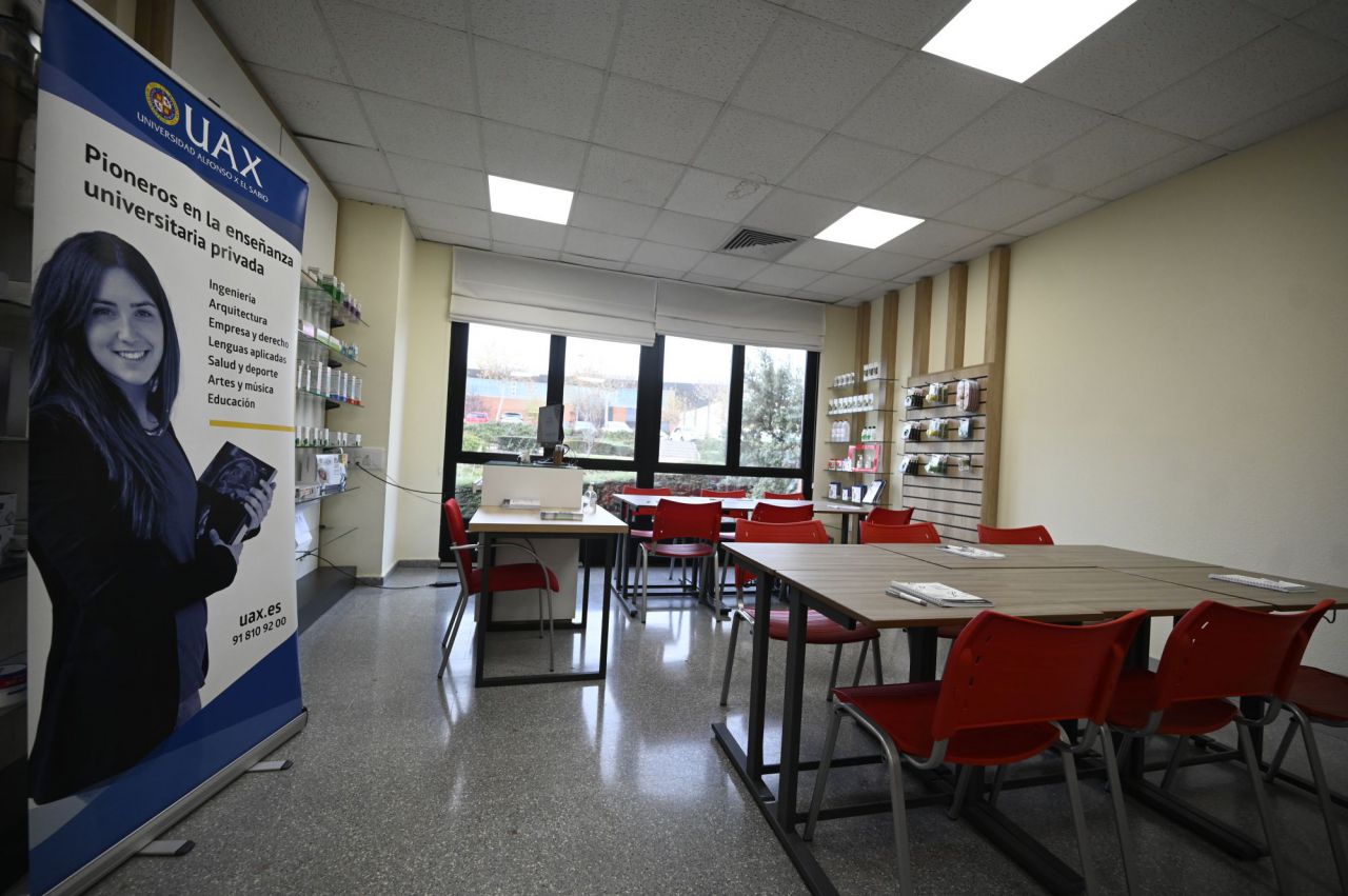 inauguración-Aula-Farmacia