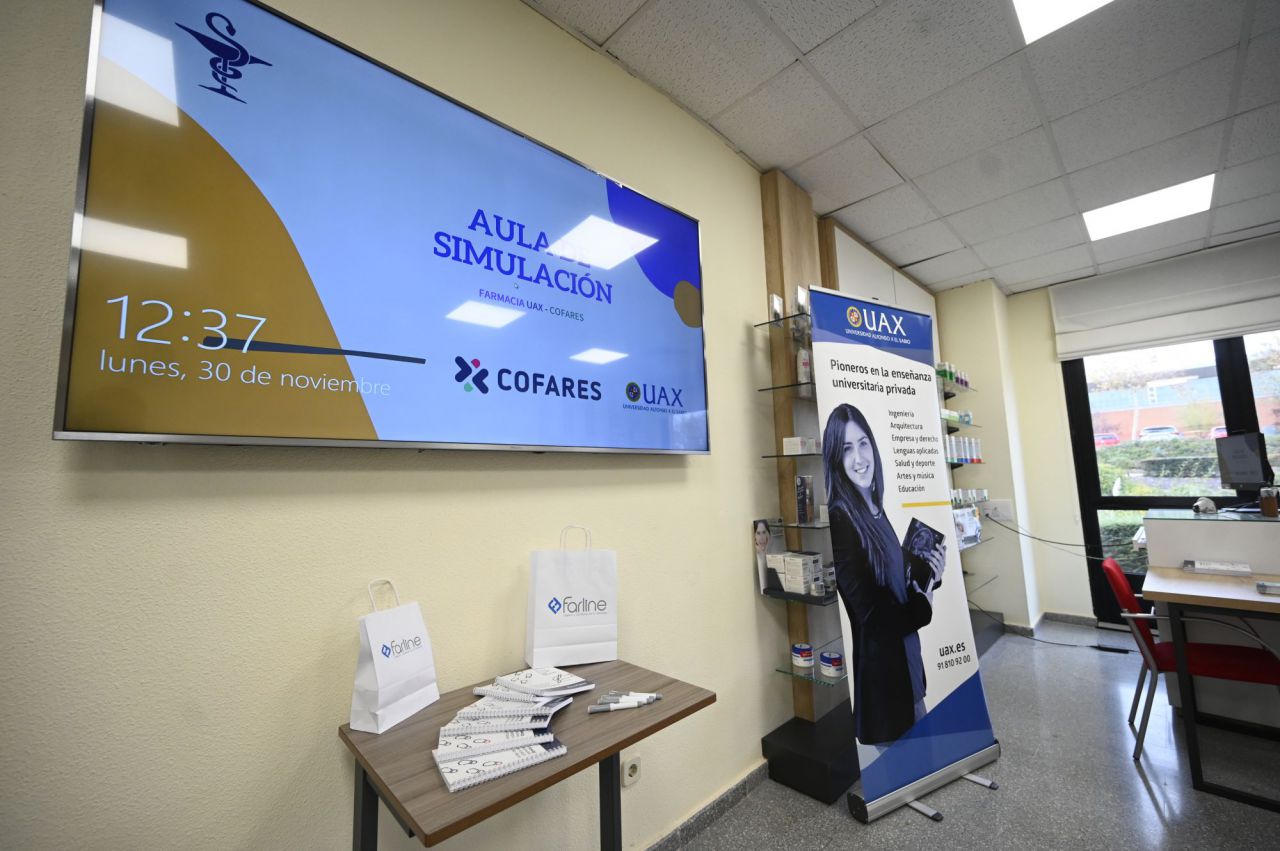 inauguración-Aula-Farmacia