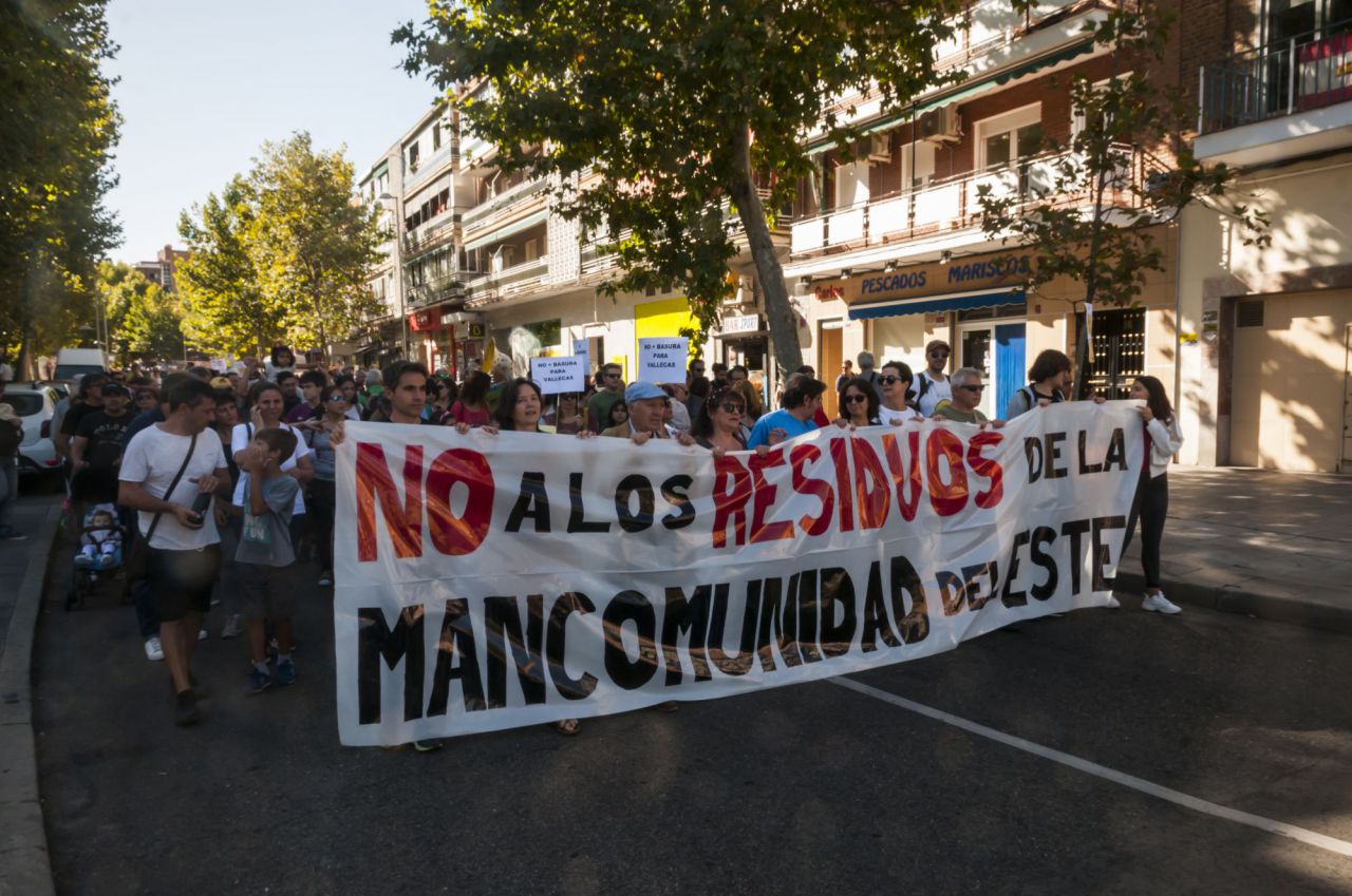 En materia de Medio Ambiente, han sido muchos los temas que han protagonizado este ámbito. El 2020 se inauguró con la polémica que ha traído el traslado de residuos al vertedero de Valdemingómez, procedentes de la Mancomunidad del Este. Continúe leyendo>>

