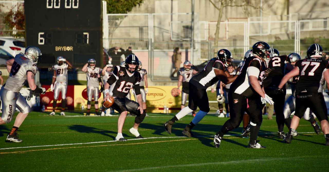 LG Oled Black Demons Las Rozas