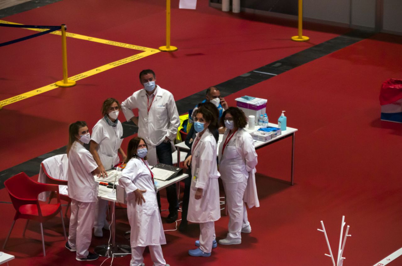 Hospital-Ifema-Dentro