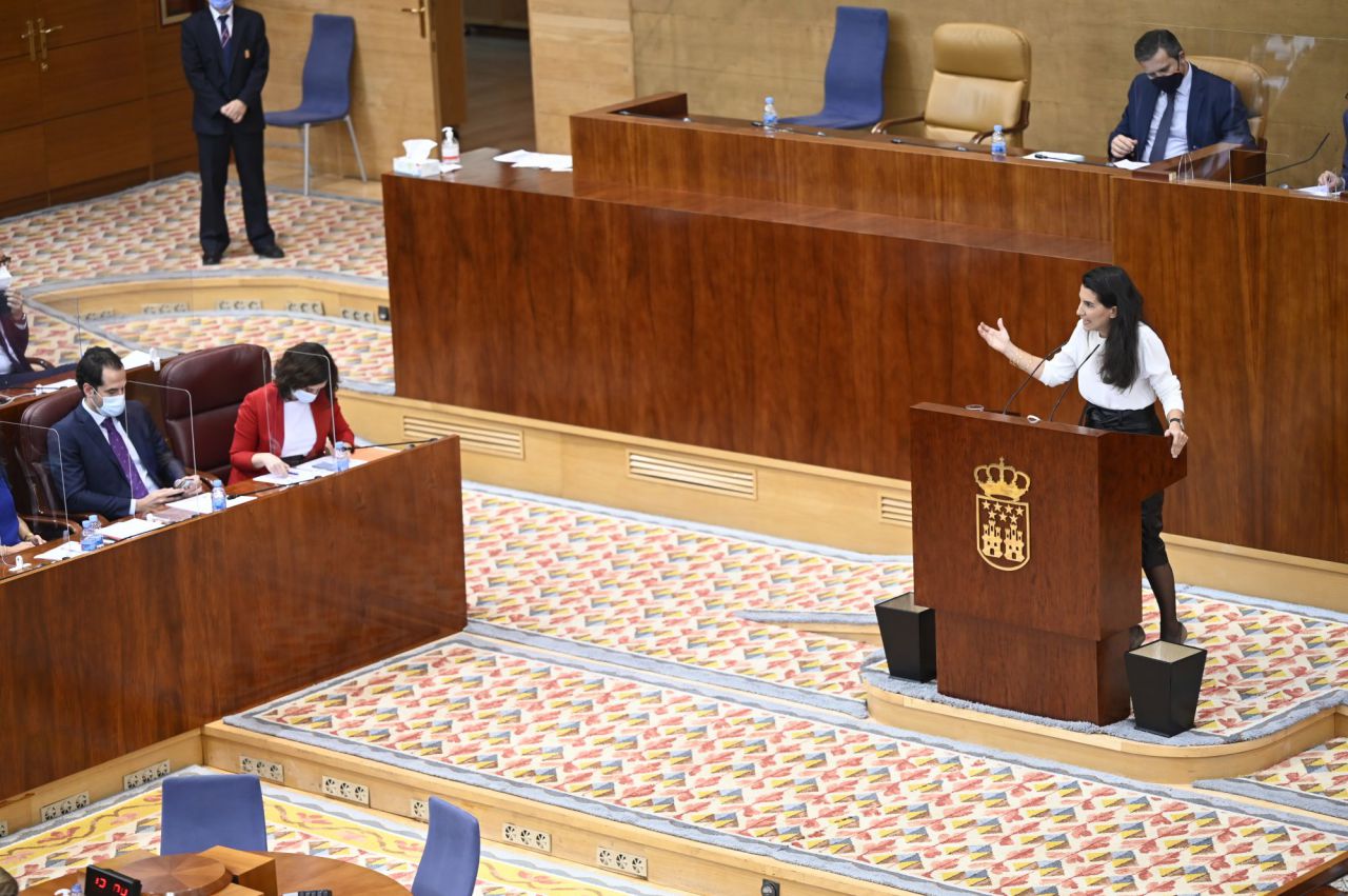 Rocío Monasterio durante su intervención en la Asamblea de Madrid