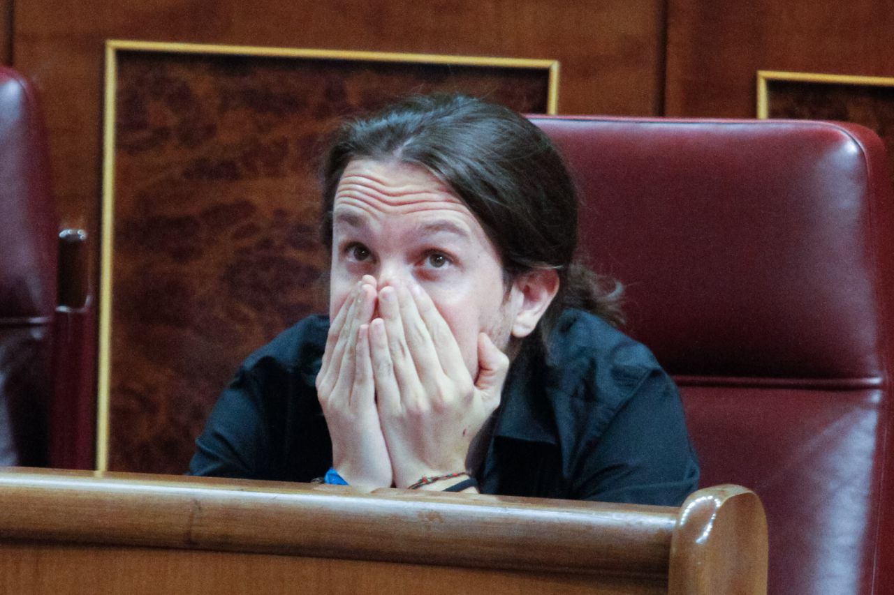 Pablo Iglesias en el escaño del Congreso de los Diputados.