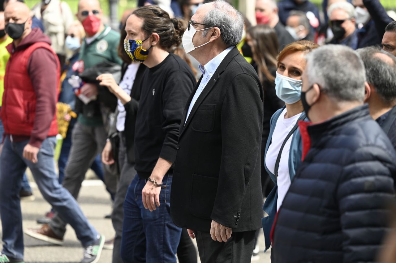 Ángel Gabilondo, candidato del PSOE a la presidencia de la Comunidad de Madrid, durante la marcha por el Día del Trabajador