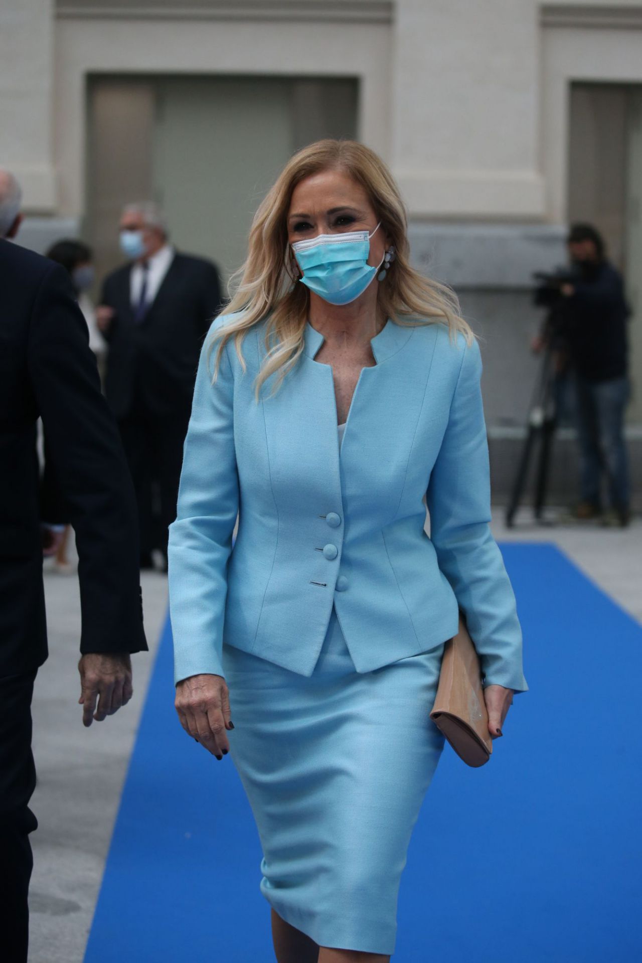 La expresidenta de la Comunidad de Madrid Cristina Cifuentes durante el acto de entrega de las Medallas de Honor, Oro y Plata del Ayuntamiento de Madrid con motivo de la festividad de San Isidro