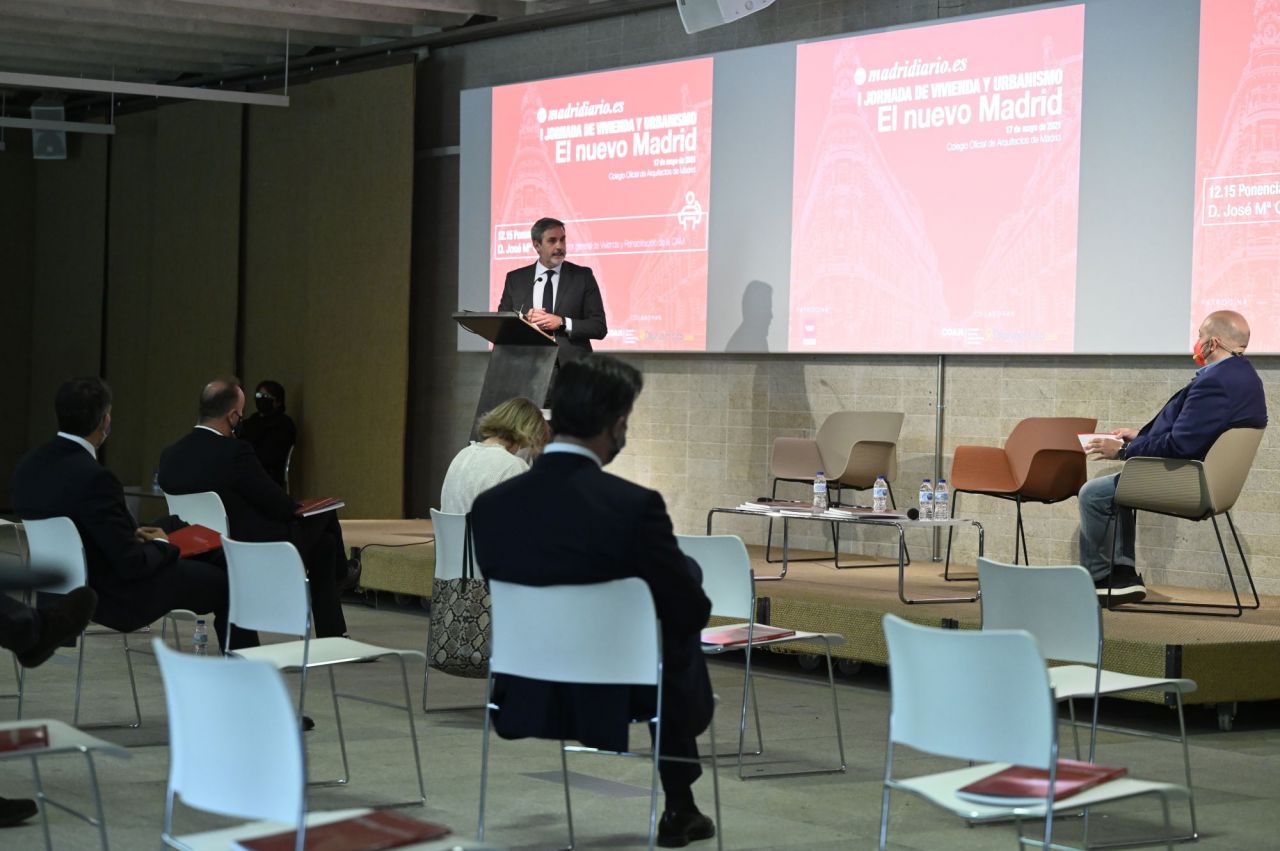 José Ma García, director general de Vivienda y Rehabilitación de la Comunidad de Madrid, durante la I Jornada de vivienda y urbanismo