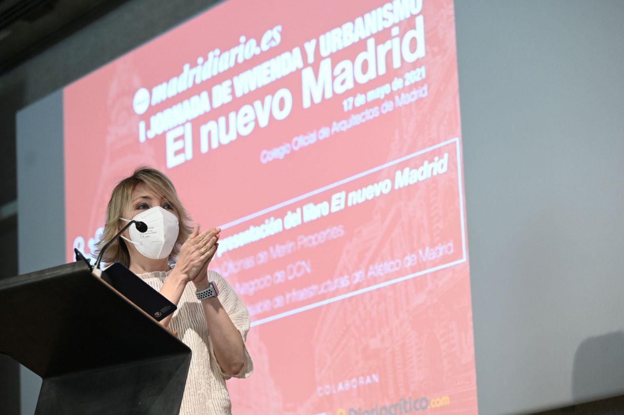 María Cano, directora de Madridiario, durante la I Jornada de vivienda y urbanismo