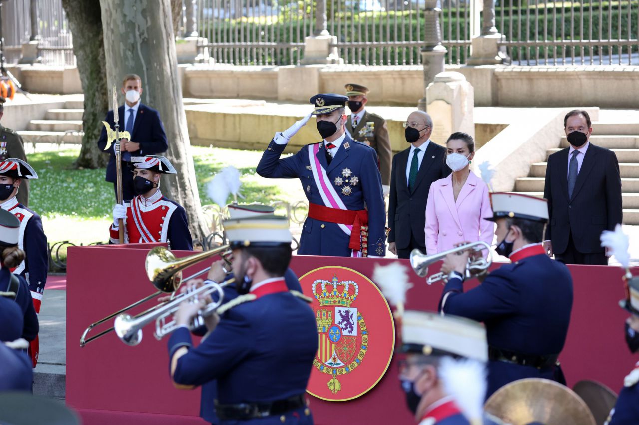 Los Reyes Felipe y Letizia durante el acto central del 